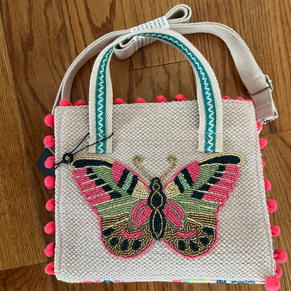 NWT America & Beyond Purse with Removable Shoulder Strap